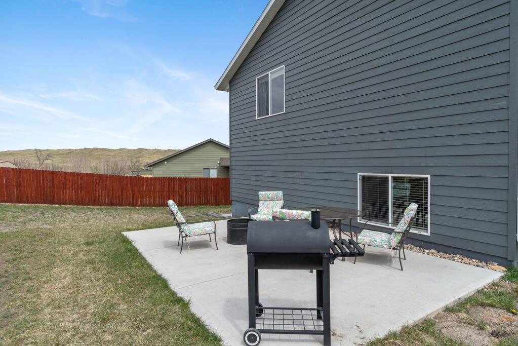 Large Home In The Most Convenient Location Rapid City Exterior foto